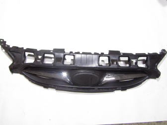 Решетка радиатора Хендай Солярис 863511R000 с 2011 по 2014 года, - Atek