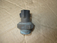 Датчик включения вентилятора 92AB8B607AA 1850137 12700 в радиатор Форд Фокус 1 Фиеста 3, - БУ