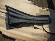 Панель под лобовым стеклом Ниссан Мурано Z50 правая 66862CA000 с 2004 по 08г, - БУ