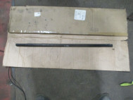 Молдинг стекла двери передней правой 95980301 наружний черный Шевроле Круз, - БУ