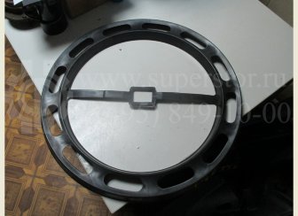 Накладка на запаску в багажнике 13273001 пластик Шевроле Круз Седан, - БУ