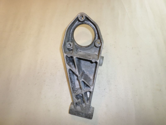 Кронштейн промежуточного вала правый 13248689 Шевроле Круз Опель Астра J Мокко 1,4л A14NET -S65 - БУ