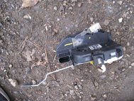 Замок двери Шевроле Круз передней левой - Тяга блокировки 96846101, - БУ