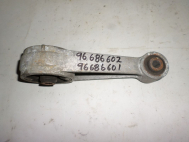 Опора двигателя задняя 96686602 96686601 95211295 Шевроле Спарк М300 на 1,0-1,2 литра - С-579, - БУ