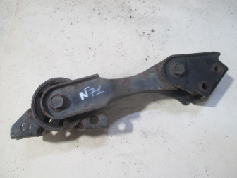 Кронштейн подушки опоры задней 96591290 с кронштейном 96591302 и с 96591306 Спарк М200 МКПП N-71- БУ