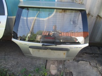 Крышка багажника Дэу Матиз 96562464, 96562461 - БУ в сборе Серебро