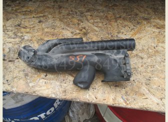 Воздуховод правый для ног переднего пассажира 13113826, 633688635 Опель Астра H, - БУ S-51