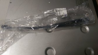 Поводок стеклоочистителя задний 96562972, 96314521 крышки багажника Дэу Матиз, - GM