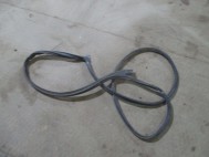 Уплотнитель двери передней правой 96541711 Шевроле Авео Т200 и 250, - БУ