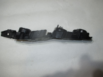 Кронштейн бампера переднего правый 95462003 Шевроле Авео Т300 все кузова, - GM