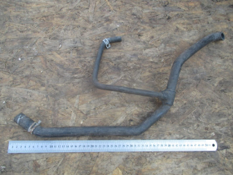 Шланг радиатора нижний Форд Фокус 1 тройной на 2,0 литра 2M5118K579BA 2M5Z18472BD Split Port 8V - БУ