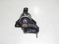 Подушка двигателя правая 96484903 Chevrolet Spark M200 Daewoo Matiz с МКПП 1,0 литра, - БУ