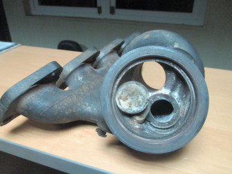 Турбина - Корпус турбины Опель Астра J Шевроле Круз 55565353 95516203 A14NEL 1.4 литра, - БУ Трещина