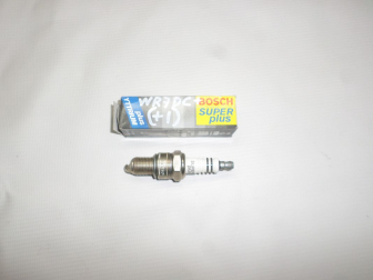 Свеча зажигания 7700274154, 0242235663, WR7DC Рено Логан, Шевроле Лачетти - Bosch