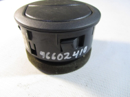 Сопло воздуховода передней панели 96602404 96602410 Шевроле Авео Т250-255 Спарк М200, - БУ