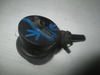 Клапан вентиляции топливного бака 94BB9A153AA BZ02A 1023504 Форд Фокус 1 -ДЕФЕКТ КРЕПЛЕНИЯ - БУ