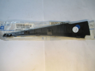 Панель лобового стекла левая 52035204 52027906 водоотражатель левый Шевроле Кобальт, - GM