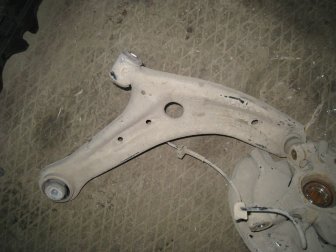 Рычаг передний Фиеста Форд Mk6 правый 1737309 Рестайлинг с 2012 по 2017г, -  БУ