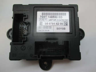 Блок управления стеклоподъемником LR007095 7G9T14B533ED Фрилендер XC70 Cross Country 07-2016, - БУ