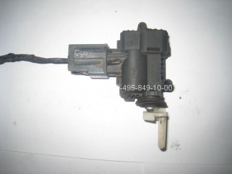 Привод замка лючка бензобака LR002242, 6H52405A26AB Ленд Ровер Фрилендер 2 с 07 по 14 года, - БУ