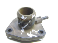 Фланец термостата 1052405, 928M8594AC Форд Фокус 1 на 1,6-1,8 литра - К-2 - есть трещина! - БУ