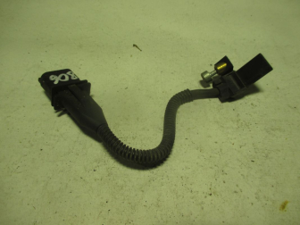 Датчик положения коленвала 55555806 6235704 Опель Астра H Шевроле Авео с F14-16D4, - БУ