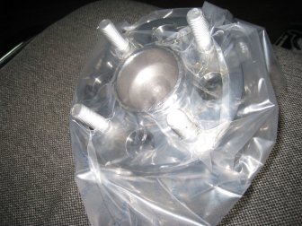 Ступица Хендай Солярис Киа Рио 3 задняя 527500U000 с 2011 по 2015 год - Arirang