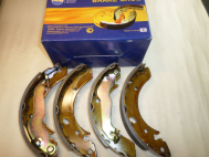 Колодки задние 5830528A00 AMDBF217 Хендай Элантра Матрикс Лантра барабанные 203x39, - AMD