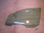 Стекло двери Форд Фокус 1 передней левой 1088905, 1097390, XS41B21411BG - 1010х560 - БУ