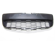 Решетка радиатора Шевроле Авео Т300 нижняя 95019925, 95415506 Седан, Х/Б c хромом - Sat 