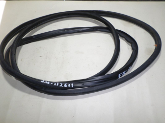 Уплотнитель двери передней правой 94787606 112611 вокруг двери Шевроле Круз S-69, - БУ