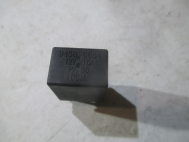 Реле 94580684 BCM 2M09 Шевроле Ланос вентилятора и света фар Шанс - Черное, - БУ