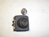 Корпус гнезда зарядного устройства 96537638 RHD Шевроле  Авео Т200 и 250 - Черный, - БУ