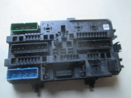 Блок предохранителей 13220829 HN 5DK008669-43 Опель Астра H  Opel Zafira B, - БУ