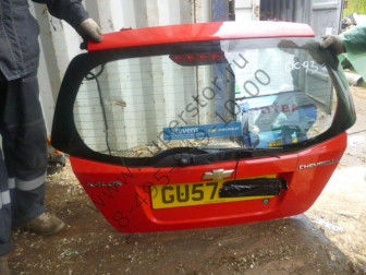 Крышка багажника Шевроле Авео Хэтчбек Т200 и 255, 96540837 - БУ в СБОРЕ Красная CK93