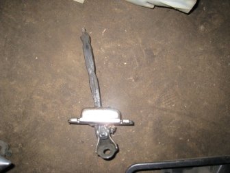 Ограничитель двери передней правой 793904Y000 Kia Rio, Киа Рио 3, - БУ