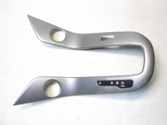 Накладка АКПП селектора ручки преключения 94565214 95955142 Шевроле Круз Серебро - есть ЦАРАПИНА- БУ