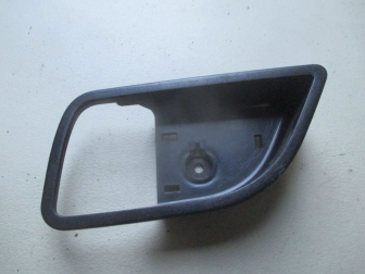 Накладка ручки двери передней правой внутренняя 826214Y000WK QBR Киа Рио 3 с 2011 г.в, - БУ