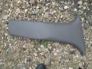 Облицовка стойки средней нижняя правая 98ABA243W06CGW Форд Фокус 1 с 1998 по 2001г Серая, - БУ