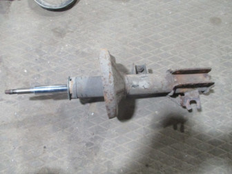 Амортизатор Шевроле Реззо передний левый 96399293, 96286842 Дэу Такума, - БУ Голый