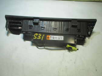 Подушка безопасности пассажирская нижняя подколенная 95483077 95910049 Шевроле Круз - БУ