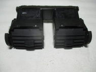 Сопло воздуховода торпеды Шевроле Лачетти Седан 96554909, 96435857, 96615564 центральное, - БУ