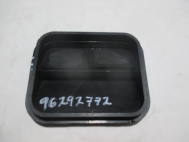 Клапан вентиляции кузова Шевроле Реззо 96292772 в заднем крыле правая или левая - есть СКОЛ, - БУ