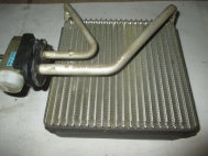 Радиатор испаритель кондиционера 96539652 96539646 4253-0240 Шевроле Авео Т200-250-255 на Все, - БУ