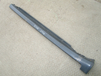Накладка на порог наружная левая 8E0853859 Audi A4 B6-B7 2004-2009 2005г - K418- БУ