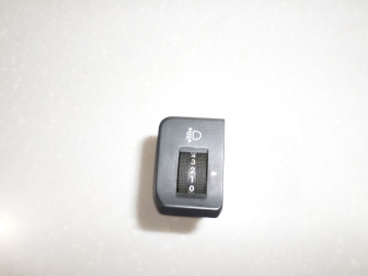 Кнопка корректора фар 933704Y100 21114 Киа Рио 3 с 2011 года - KR-3 , - БУ