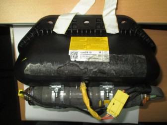 Подушка безопасности пассажирская Шевроле Круз 22818756, 22853010 под две фишки, - БУ