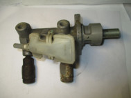 Цилиндр тормозной Главный 310048 1064252 7S4Z2140A YS4Z2004BA YS4Z2004BA Форд Фокус 1 USA, - БУ