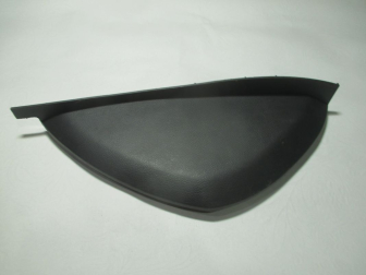 Накладка передней панели боковая левая 96630088 96476810 96476811 Шевроле Каптива C100, - БУ