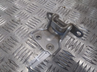 Петля двери задней левой - верхняя, правой - нижняя 96601311 Шевроле Спарк М150-200 - БУ